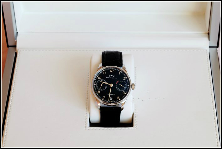 在意大利买苹果手机多少钱,万国黑面葡7