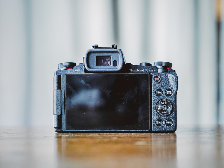 还要什么单反有它就够了！APS-C画幅变焦头卡片机佳能G1XIII评测