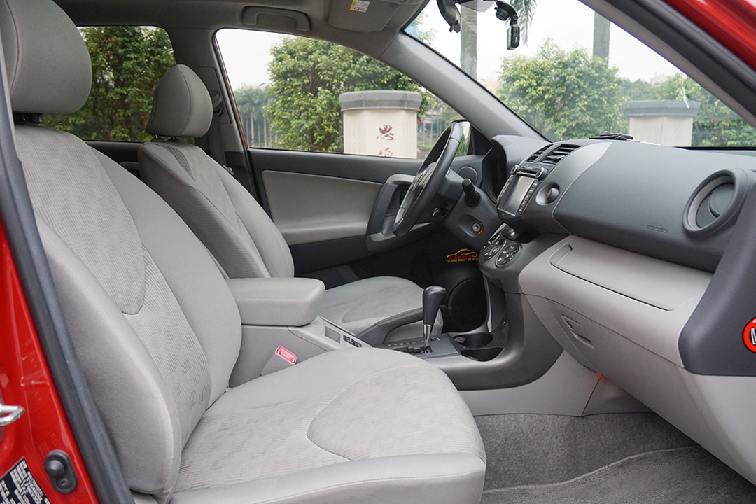 都说日系二手保值，跑了7年的RAV4值得出手吗？