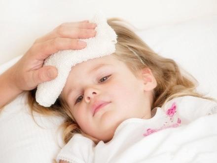 就问你，小儿惊厥可不可怕？危不危险？