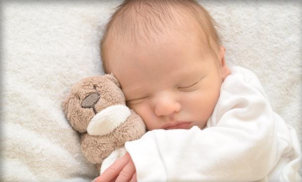 孩子打呼噜会影响智力发育吗,新生儿睡觉打呼噜像有痰什么原因