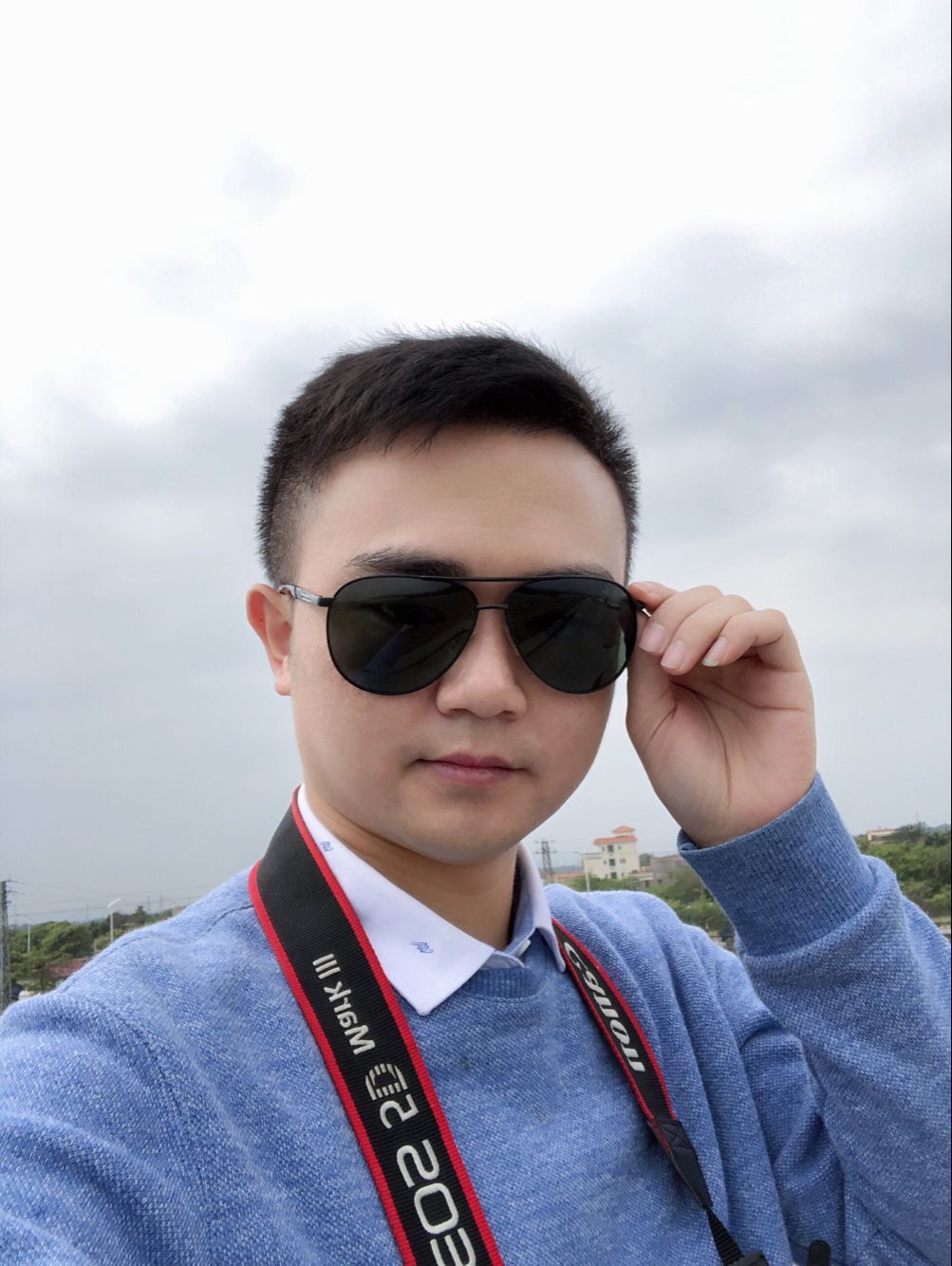 兼职微商,兼职销售一个月多少钱