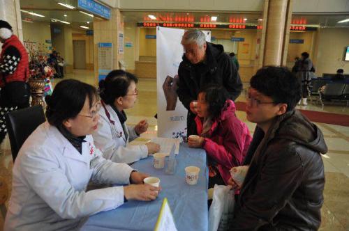 肚子疼吃青霉素,肚子痛腹泻抗菌药物