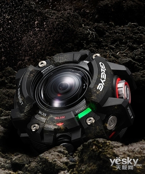 鍗¤タ娆z-1涓夐槻杩愬姩鐩告満,鍗¤タ娆ze-1