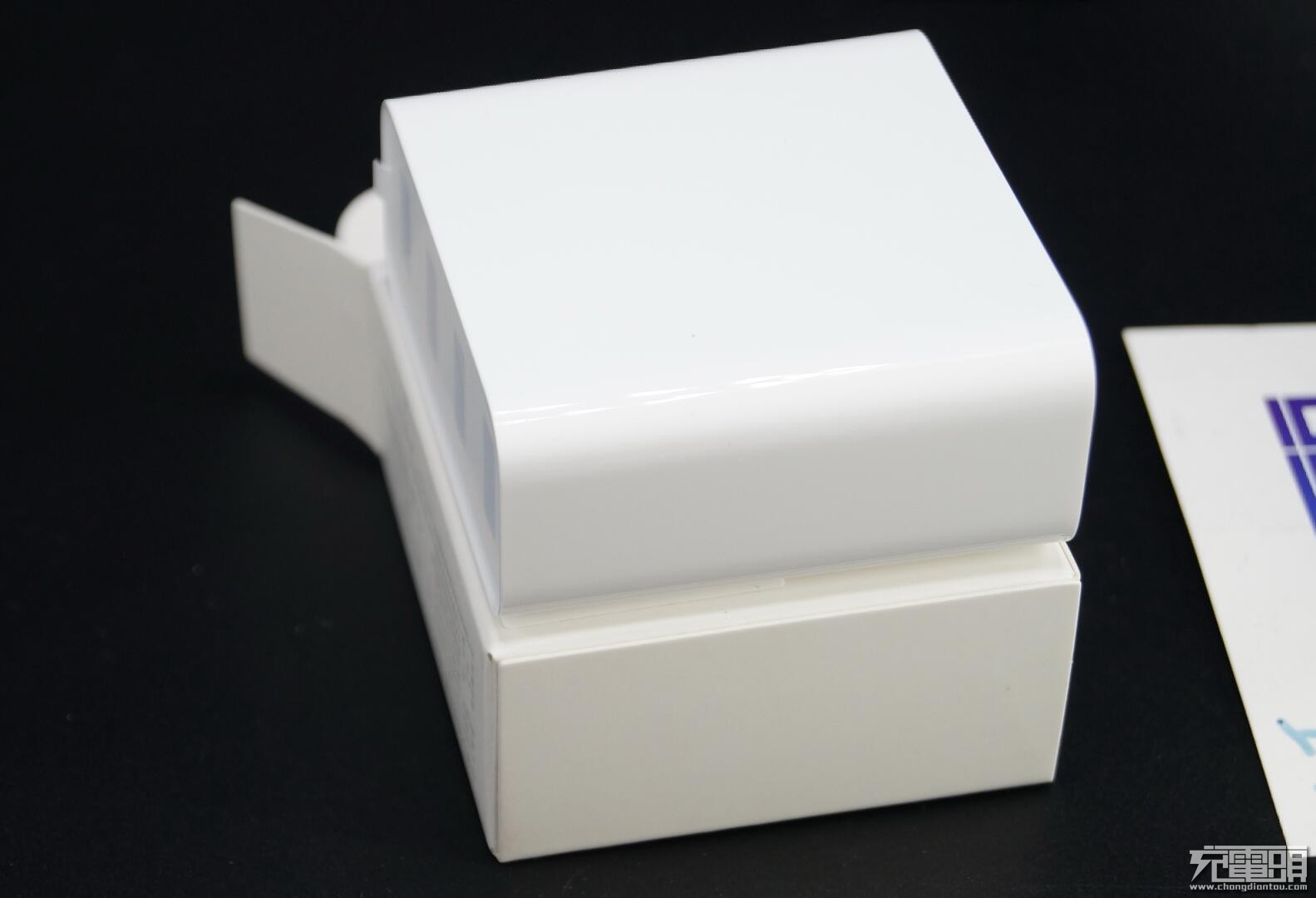 小米gan充电器65w拆解,小米65w双口充电器拆解