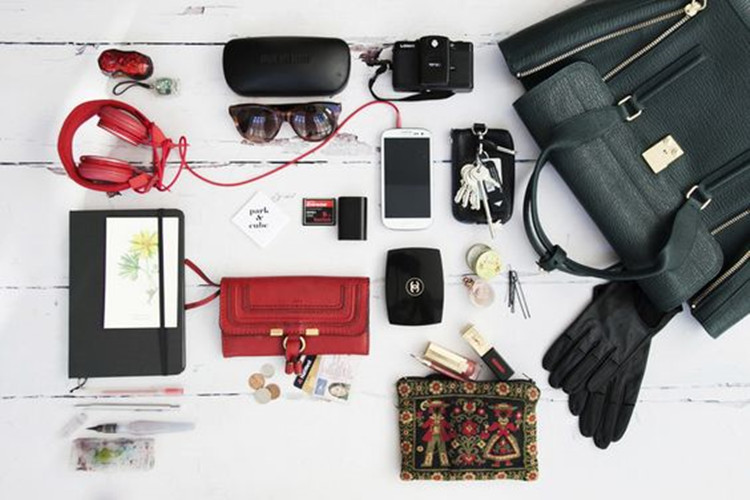 如何挑选上班包包品牌女士,怎样选择一个好的包