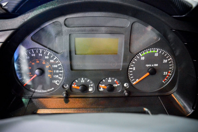 依维柯高顶卡车,依维柯2.7米货运版车能拉多少方货