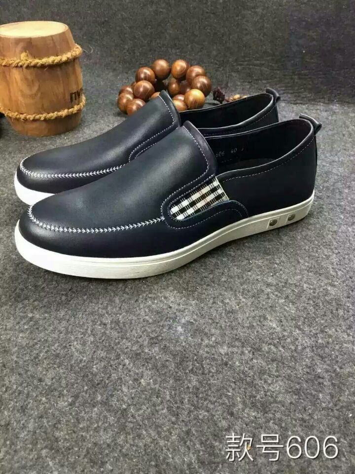 爱步哪个系列适合脚肥 (爱步鞋磨脚给换吗)