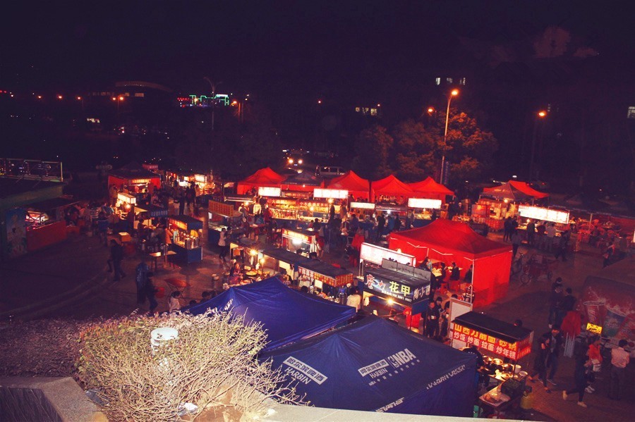 合肥小吃美食街排名前十名小吃,合肥大学城美食街有什么好吃的