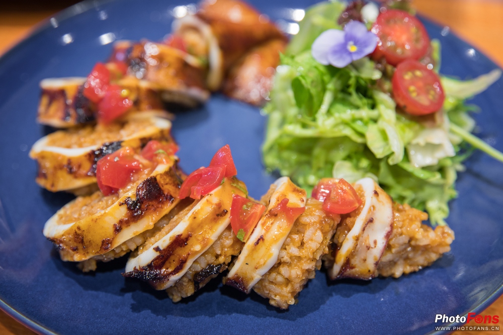 带上跑鞋去旅行,带着马去旅游的车