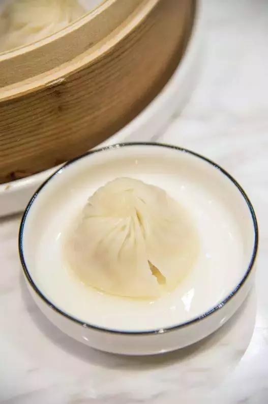 这家小笼不放味精，还说“鲜是要等的”！