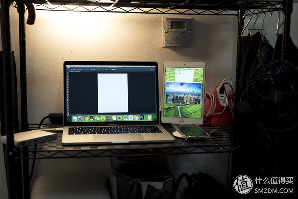 打造高颜值办公桌,打造舒适办公桌