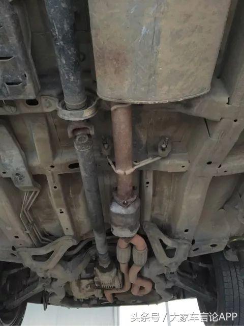 节气门故障灯亮起加速无力,加速不给力是不是要清洗节气门了