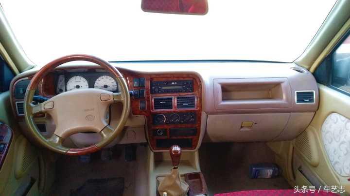 什么国产suv能在车里面睡觉 (领克03后排座椅放倒可以睡人吗)