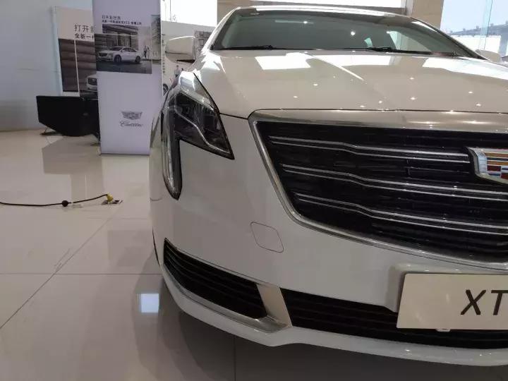 空间大性价比高的车凯迪拉克xts,豪华品牌c级车二手车