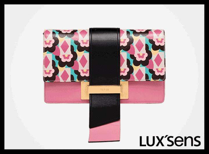 prada包包必买经典款多件套,prada奢侈品包包几月买最便宜