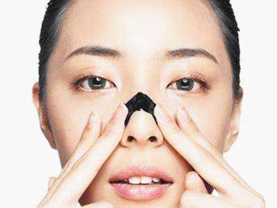 20岁脸上反复长痘是什么原因,为什么25岁以后开始频繁长痘