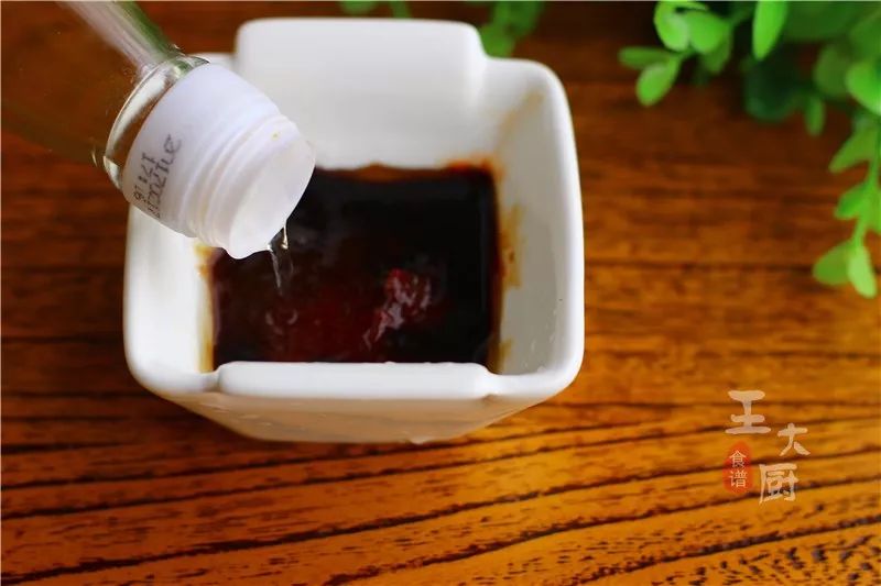 简单又实在的部队火锅,把人都能馋哭的美食的视频