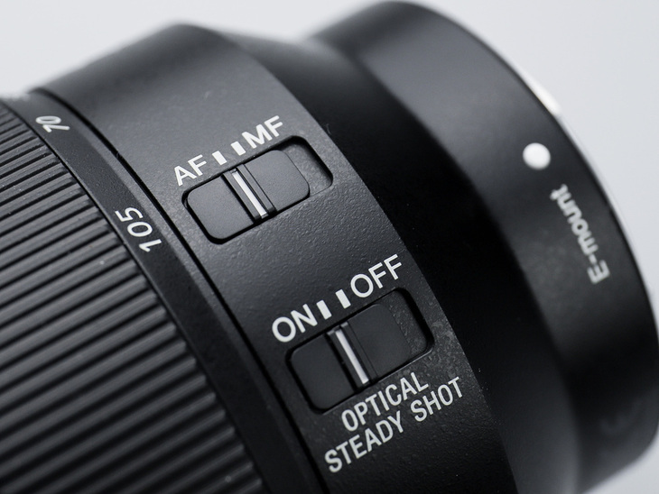 索尼fe24-105mmf4配哪款相机,小巧索尼微单像素高