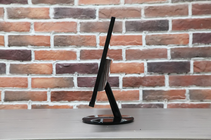 24寸显示器2k高刷高色域,2k24寸广色域显示屏