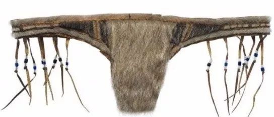 跟“大姨妈”奋战了几千年，揭秘过去女性用过的秘密*器武**！