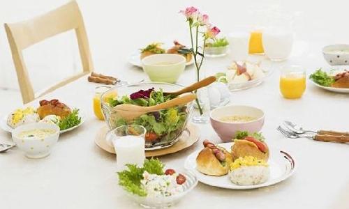 脱发的悲哀：美和丑只差一撮头发的距离！权威教你如何防脱发生发