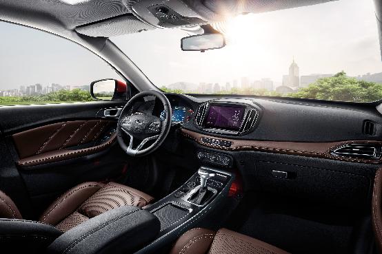 瑞虎71.6t和瑞虎7plus1.6t的区别,瑞虎7plus和cs55plus哪个好