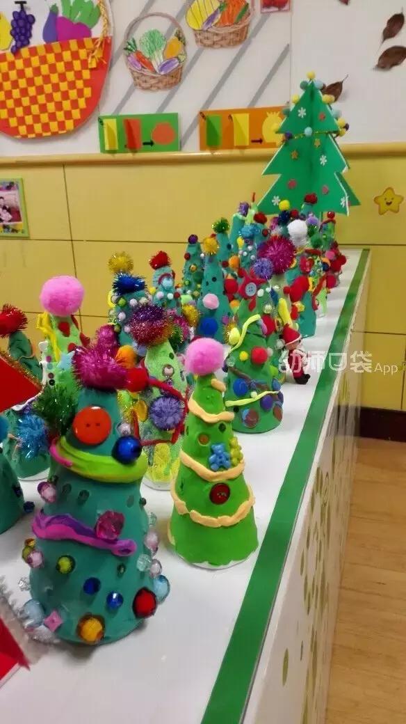 圣诞树创意美术10岁,松塔圣诞树创意手工