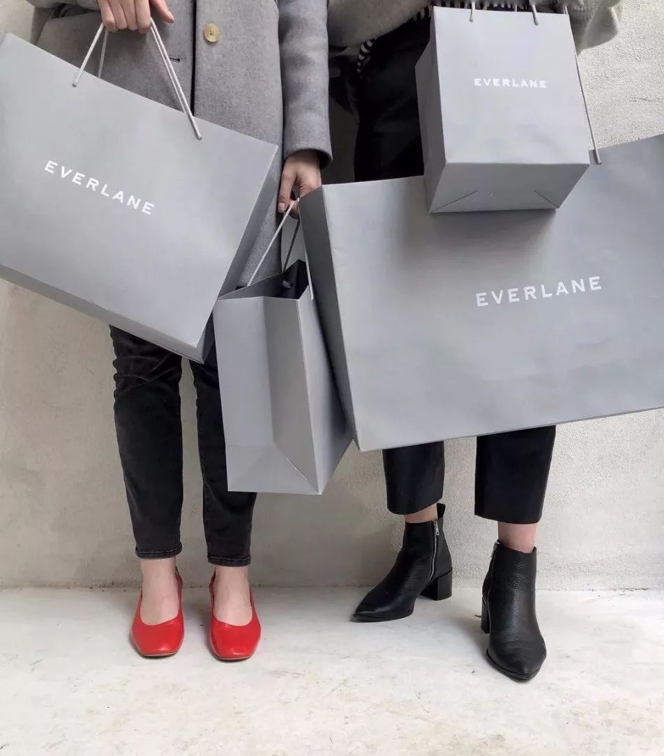 rihanna最新出街,rihanna街头