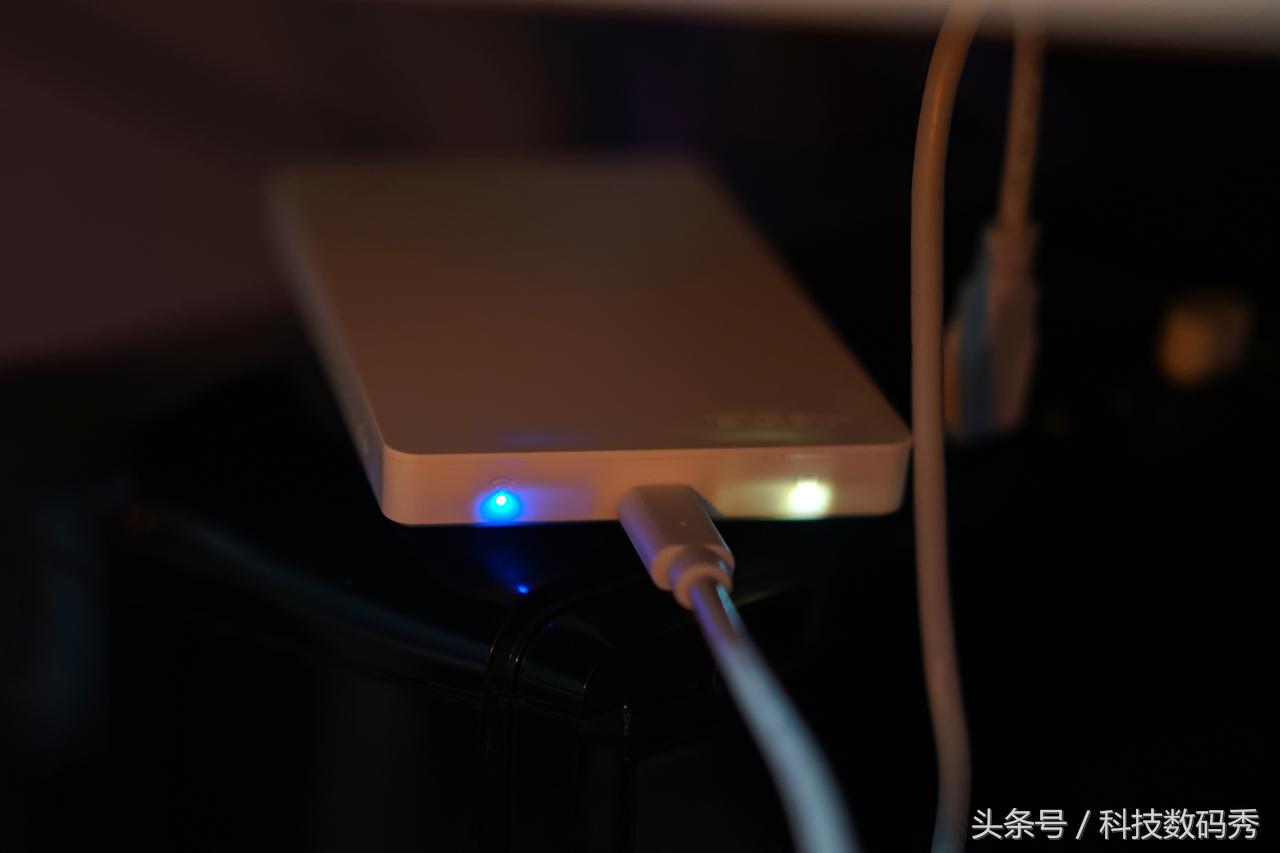 如何将移动硬盘变成私有云盘,移动硬盘和网络云盘哪个好