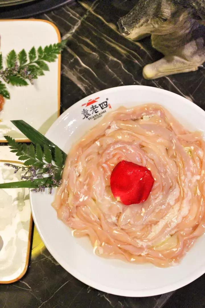 郴州袁老四火锅事件,袁老四火锅广西总店