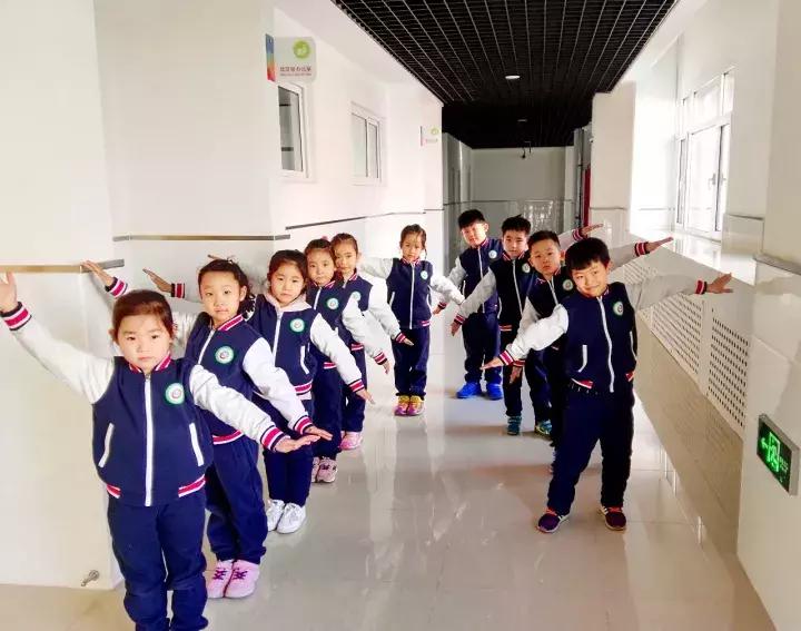 各个学校校服款式,今年学校最流行的校服