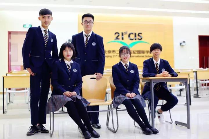 各个学校校服款式,今年学校最流行的校服