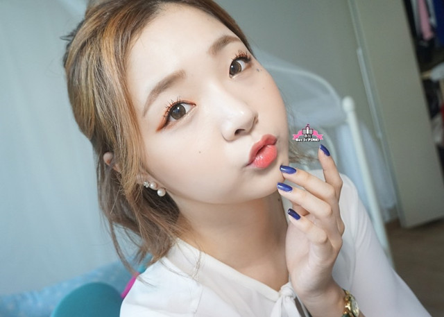 冬日眼妆，让珊瑚色温暖你的冬天