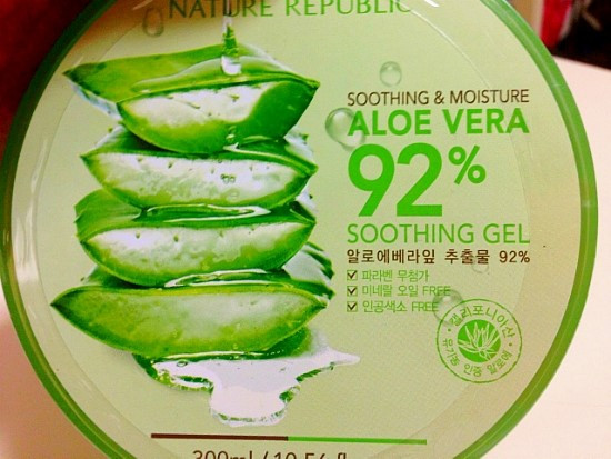 自然修护芦荟胶怎么用,芦荟胶正品补水保湿淡化痘印