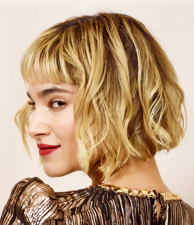 卷发梳明星同款,沙龙专用直发梳明星同款3秒造型