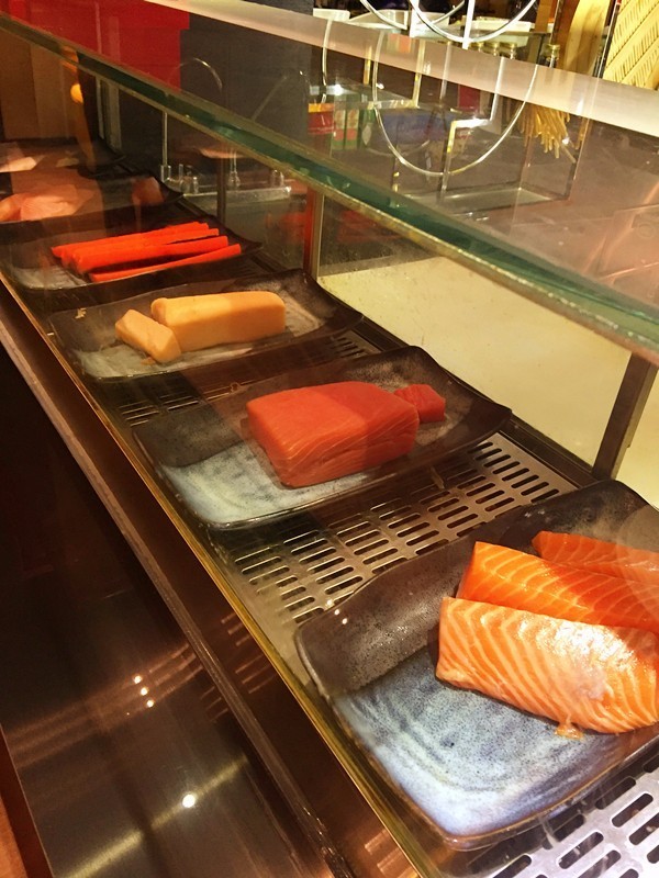 在青岛吃一顿饭多少钱,在青岛吃一顿海鲜烧烤多少钱