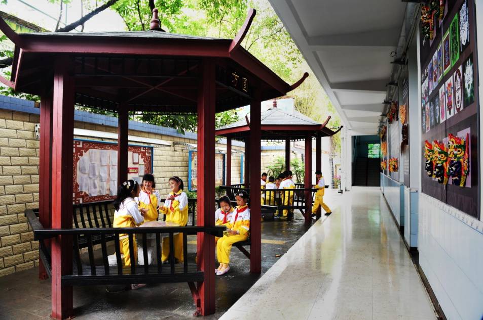 贵阳南明区甲秀小学,贵州省贵阳市甲秀小学