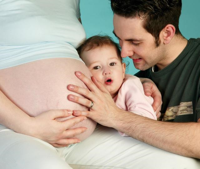 胎教的正确抚摸手法,胎教抚摸正确手法