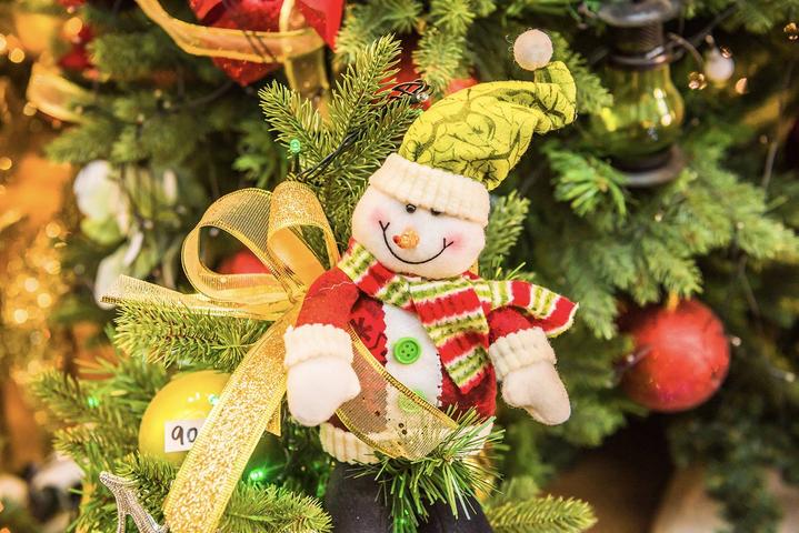 这里是韩国最传统的市场，不仅有美食还有免税店