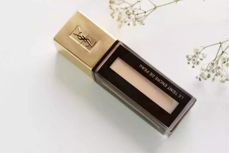 cpb贵妇粉霜好用吗,cpb和dior粉底液