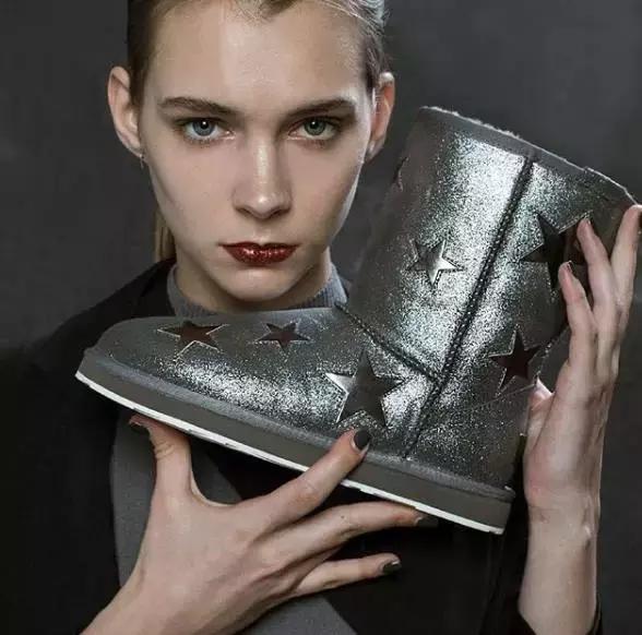 比ugg还早的雪地靴品牌,除了ugg还有什么好穿的鞋