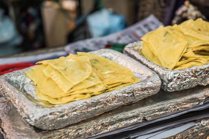 这里是韩国最传统的市场，不仅有美食还有免税店