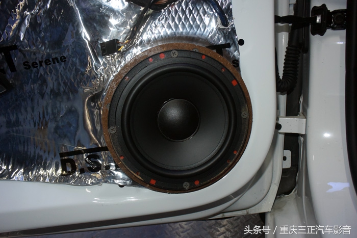 大众桑塔纳音响换丹拿音响,新款桑塔纳音响升级多少钱