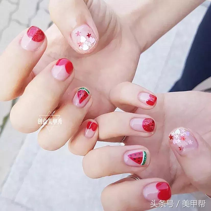 好看的美甲图片2021网红爆款美甲,2017年8种爆款美甲你做过几种