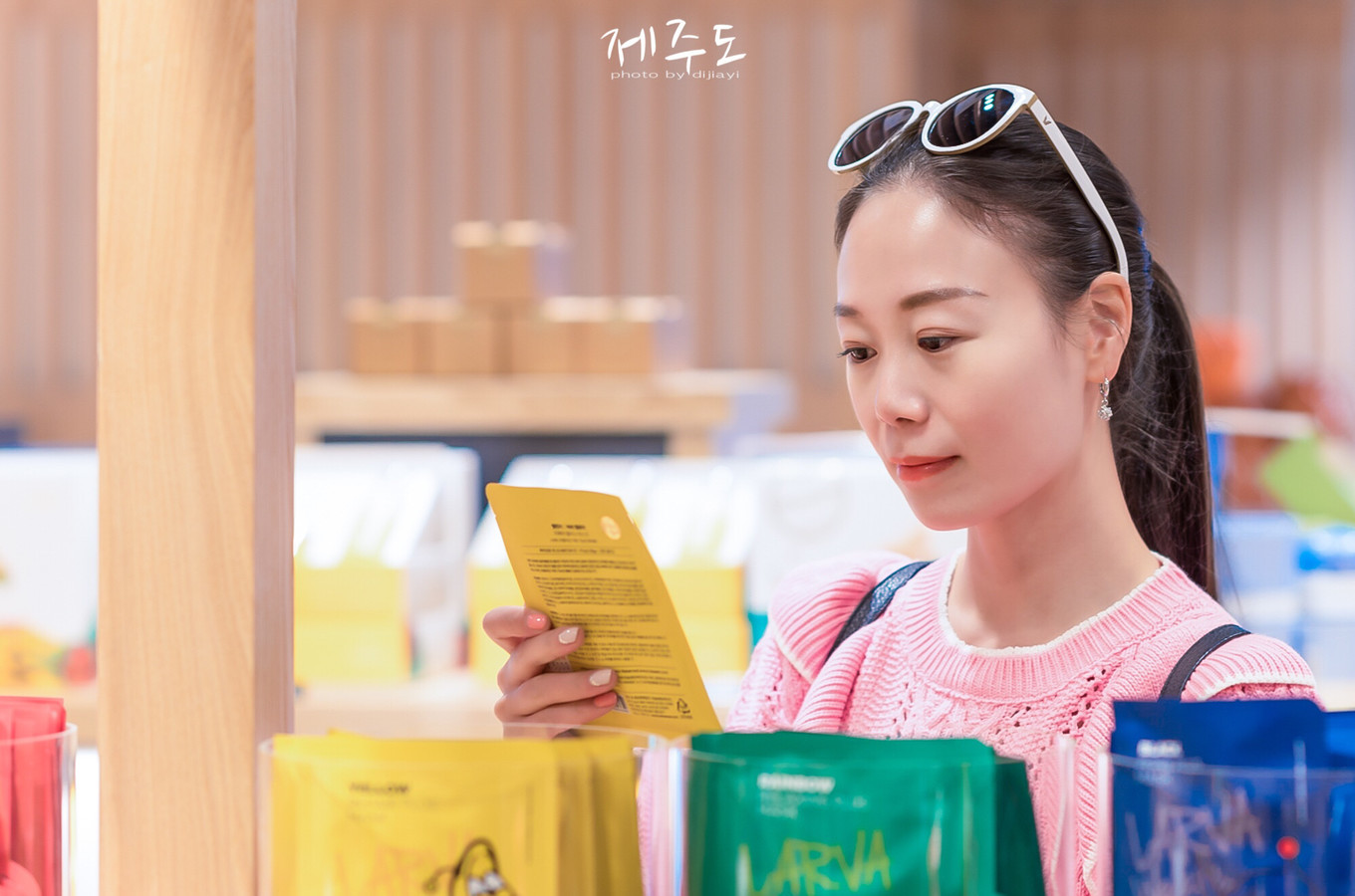 济州岛海边窗口打卡,韩国济州岛文艺浪漫打卡地