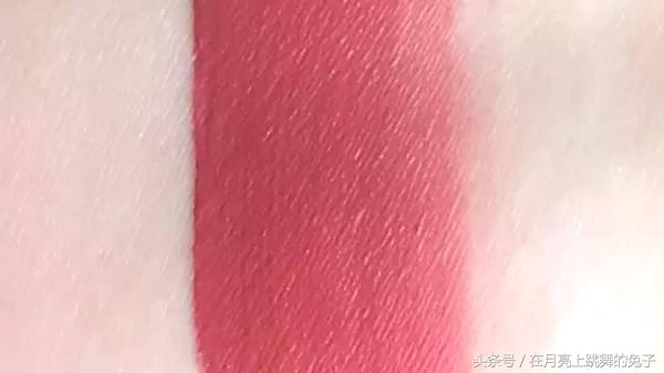 大牌圣诞节限定口红推荐,不输大牌的平价口红有哪些