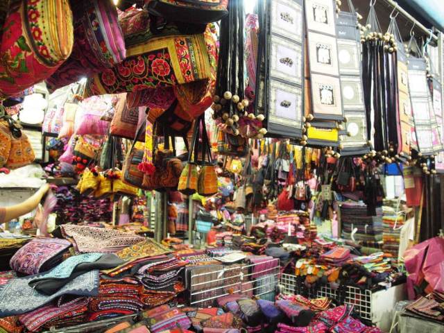 曼谷购物推荐必买清单,曼谷哪里买便宜又好玩