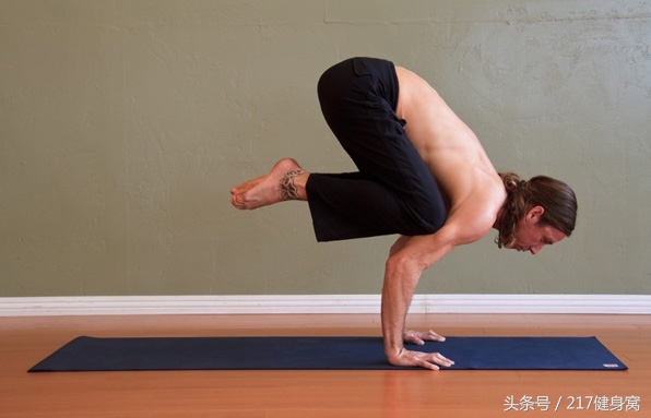 男生增肌减脂去健身房怎么练,男新人如何快速在健身房减脂增肌