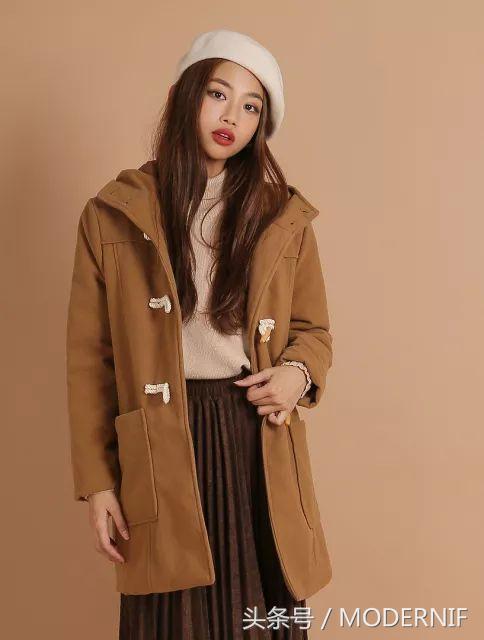 大衣的扣子怎么看上档次,大衣没有扣子怎样加扣子